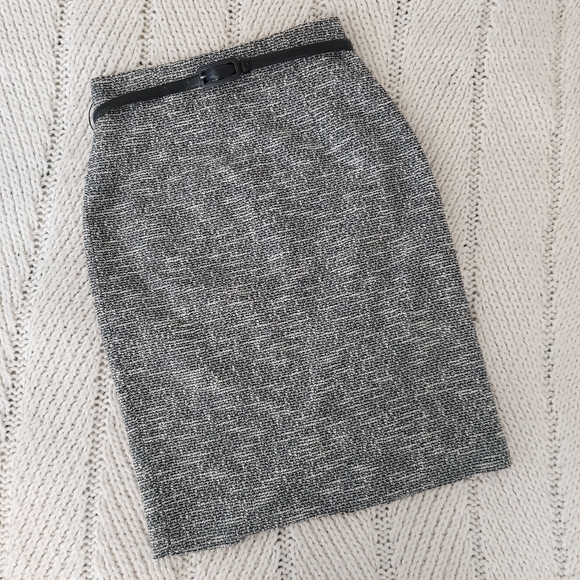 CLASSIQUES ENTIER High Waist Belted Pencil Skirt 4 - Picture 1 of 7